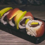 Rainbow Tuna (8 Pieces)